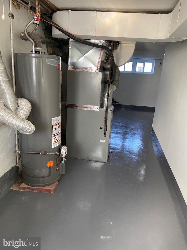 4014 Lansing St, Philadelphia, PA 19136 - utility room featuring water heater and heating unit