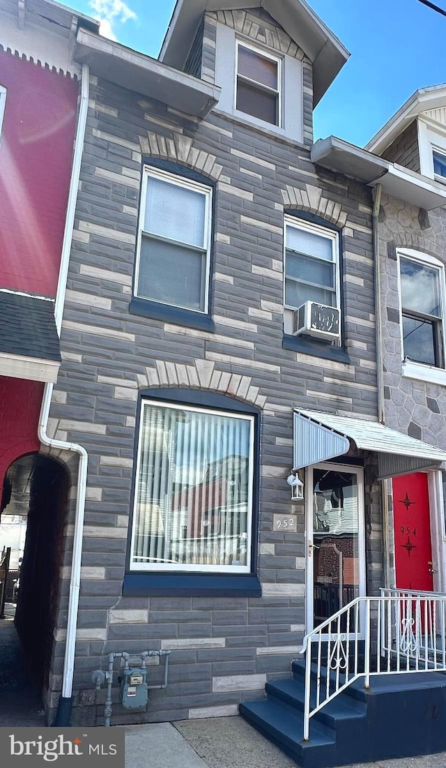 952 Moss St, Reading, PA 19604 - multi unit property with stone siding and cooling unit