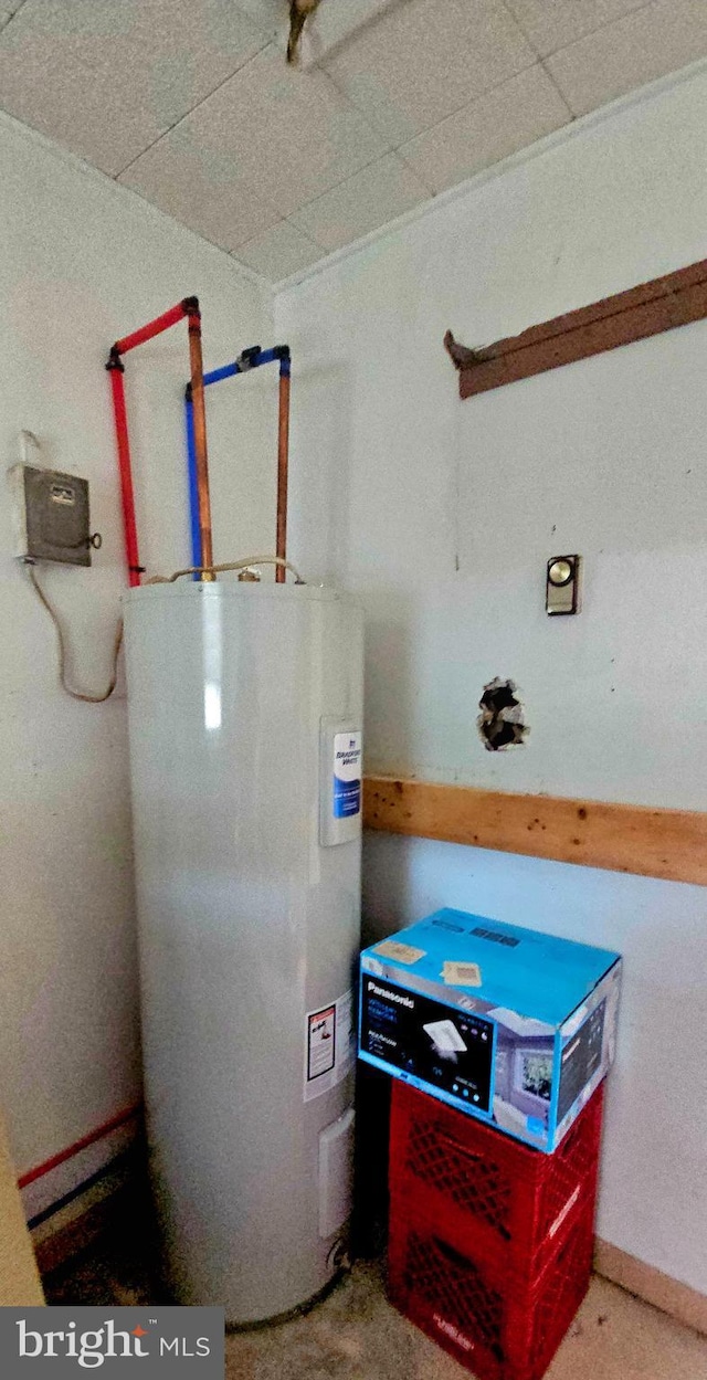 30292 Vines Creek Rd, Dagsboro, DE 19939 - utilities featuring electric water heater