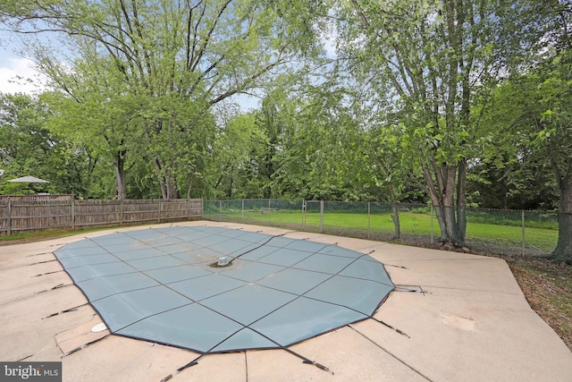 108 Holiday St, Mount Laurel, NJ 08054 - view of swimming pool featuring a patio area and a fenced backyard