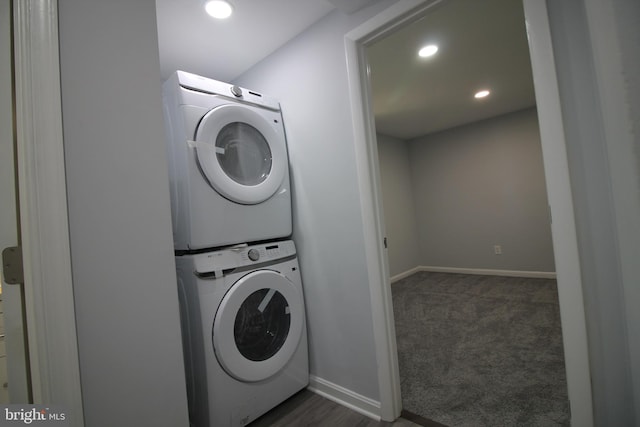 4713 Akron St, Temple Hills, MD 20748 - laundry room featuring stacked washer / drying machine, baseboards, recessed lighting, and carpet