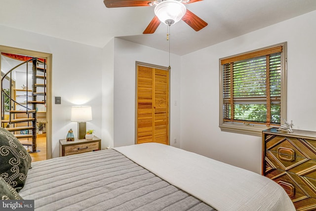 2005 S Quincy St, Arlington, VA 22204 - bedroom featuring a closet and ceiling fan