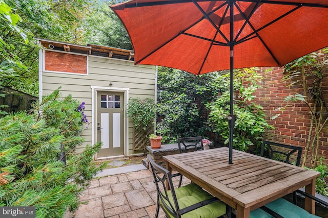 2005 S Quincy St, Arlington, VA 22204 - view of patio featuring outdoor dining area