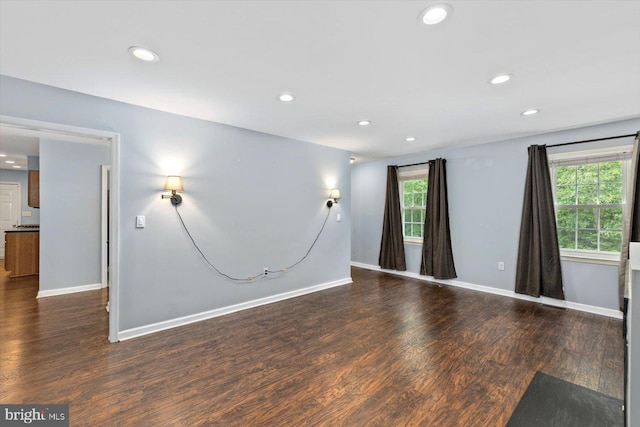 23115 Mt Cloud Rd, Bowling Green, VA 22427 - unfurnished room featuring wood finished floors, baseboards, and recessed lighting
