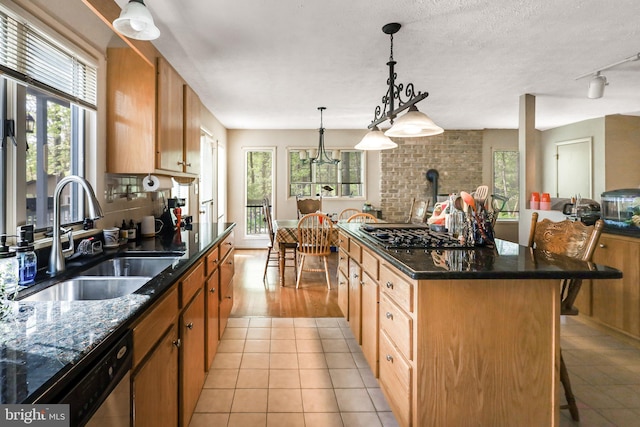 200 Sunset Cir, Cross Junction, VA 22625 - kitchen featuring a sink, stainless steel dishwasher, black gas cooktop, and healthy amount of natural light