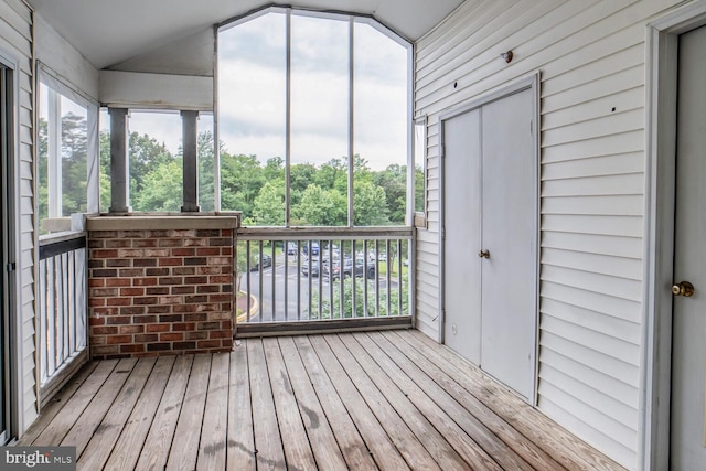 6510 Lake Park Dr Unit 2E/201, Greenbelt, MD 20770 - view of deck