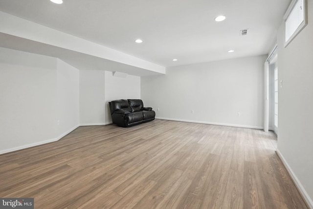 8313 Middle Ruddings Dr, Lorton, VA 22079 - unfurnished room featuring wood finished floors, recessed lighting, and baseboards