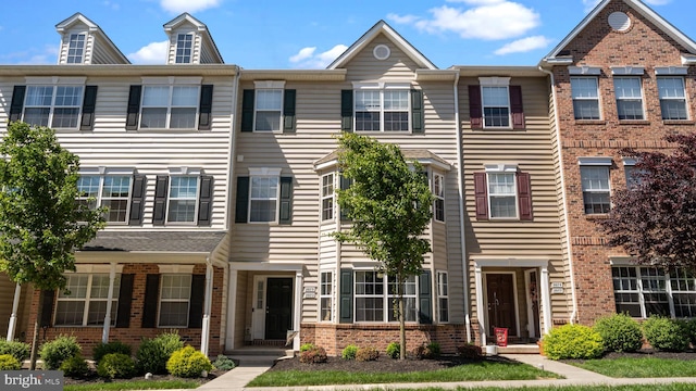 3073 Goshen Dr Unit M55L, Pennsburg, PA 18073 - townhome / multi-family property featuring brick siding