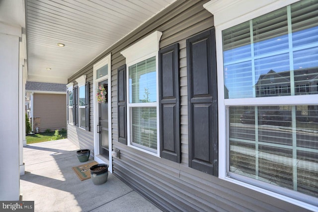 2005 Benjamin Ct, Harrisburg, PA 17110 - view of home's exterior featuring covered porch