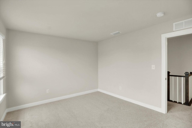 2005 Benjamin Ct, Harrisburg, PA 17110 - empty room featuring light colored carpet and a smoke detector