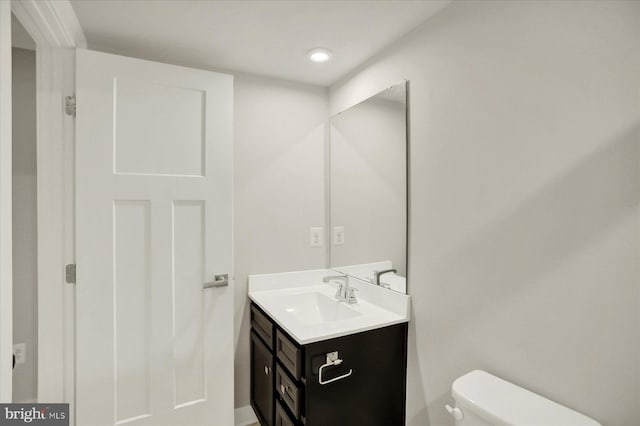 2005 Benjamin Ct, Harrisburg, PA 17110 - bathroom featuring toilet and vanity