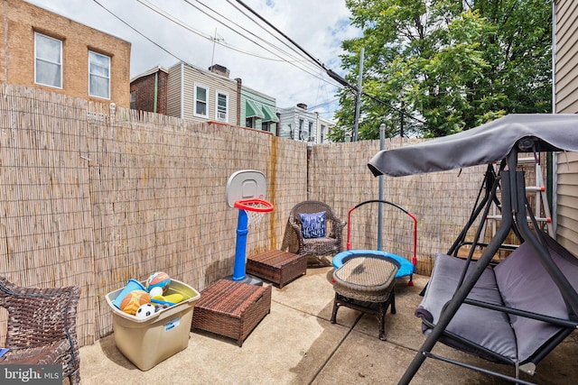 3164 Cedar St, Philadelphia, PA 19134 - view of patio / terrace