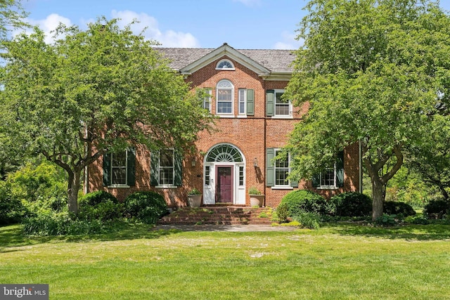 501 Stone Chapel Rd, Westminster, MD 21157 - colonial house with a front lawn and brick siding