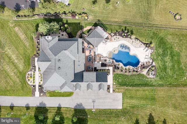 12 Sagecrest Cir, Enola, PA 17025 - aerial view of a pool