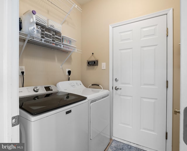 64 Fieldmaple Dr, Camden Wyoming, DE 19934 - laundry area featuring washing machine and dryer