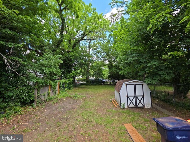 131 Vine St, Bridgeton, NJ 08302 - view of yard