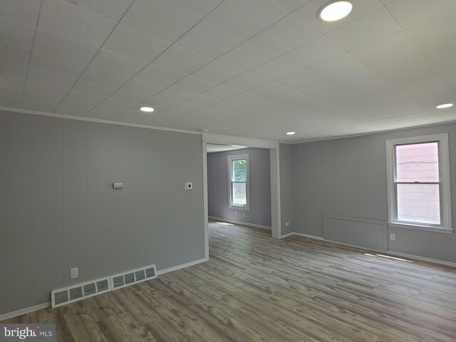 131 Vine St, Bridgeton, NJ 08302 - unfurnished room with wood finished floors, baseboards, and recessed lighting