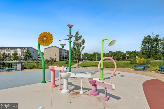 10744 Hinton Way, Manassas, VA 20112 - view of property's community featuring a residential view