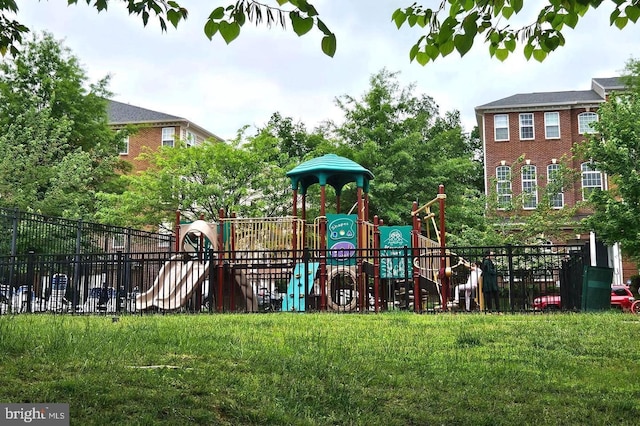6124 Aster Haven Cir, Haymarket, VA 20169 - view of community playground