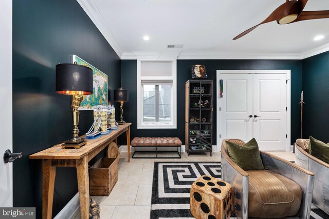 913A Caroline St, Fredericksburg, VA 22401 - living room with crown molding, ceiling fan, baseboards, and recessed lighting
