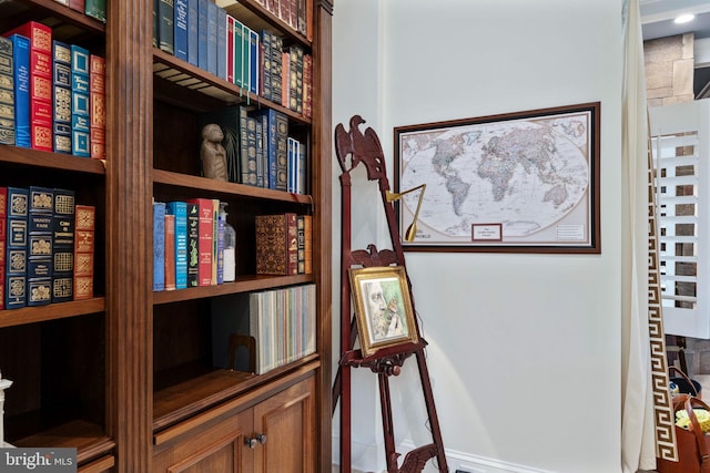 913A Caroline St, Fredericksburg, VA 22401 - detailed view of baseboards