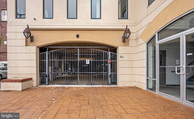 913A Caroline St, Fredericksburg, VA 22401 - view of exterior entry with a gate