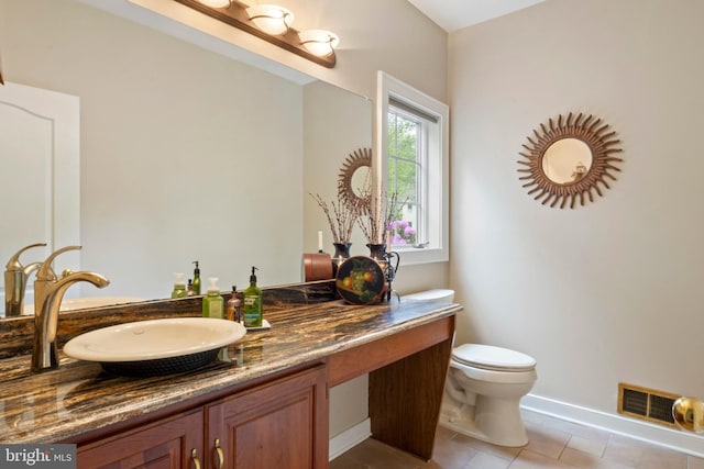 2 Turnberry Way, New Hope, PA 18938 - bathroom featuring vanity, baseboards, toilet, and tile patterned floors