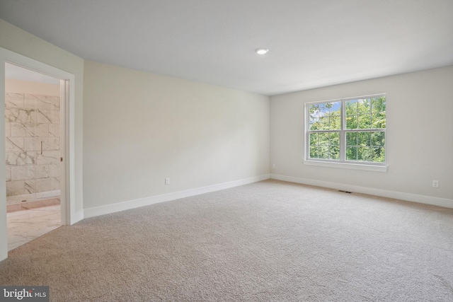 826 Long Meadow Dr, Fredericksburg, VA 22406 - carpeted empty room featuring baseboards and recessed lighting