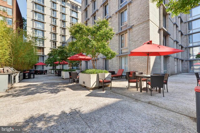 950 25th St NW Unit 301N, Washington, DC 20037 - view of home's community