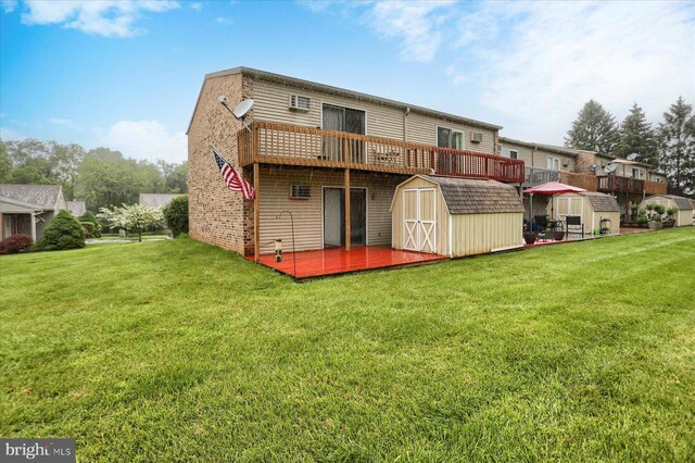 618 Mill Race Ct, Carlisle, PA 17013 - back of house with a deck and a yard