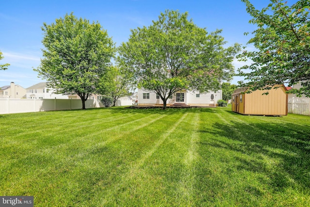 19 Pear Tree Pl, Sewell, NJ 08080 - view of yard