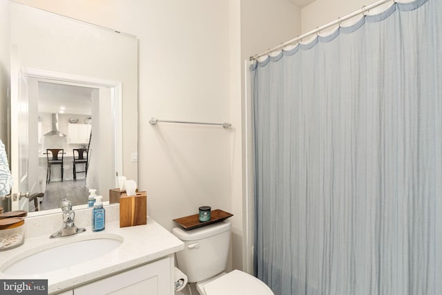 610 Long Meadow Dr, Fredericksburg, VA 22406 - bathroom featuring vanity, toilet, and a shower with shower curtain
