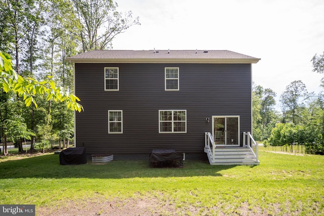 610 Long Meadow Dr, Fredericksburg, VA 22406 - rear view of house featuring a lawn