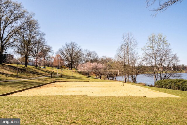 18919 Diary Rd, Montgomery Village, MD 20886 - surrounding community featuring a water view, a yard, and volleyball court