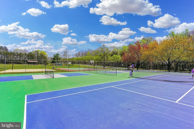 16719 Tintagel Ct, Dumfries, VA 22025 - view of tennis court with community basketball court