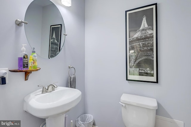 14298 S Union Church Rd, Ellendale, DE 19941 - half bath with toilet and a sink
