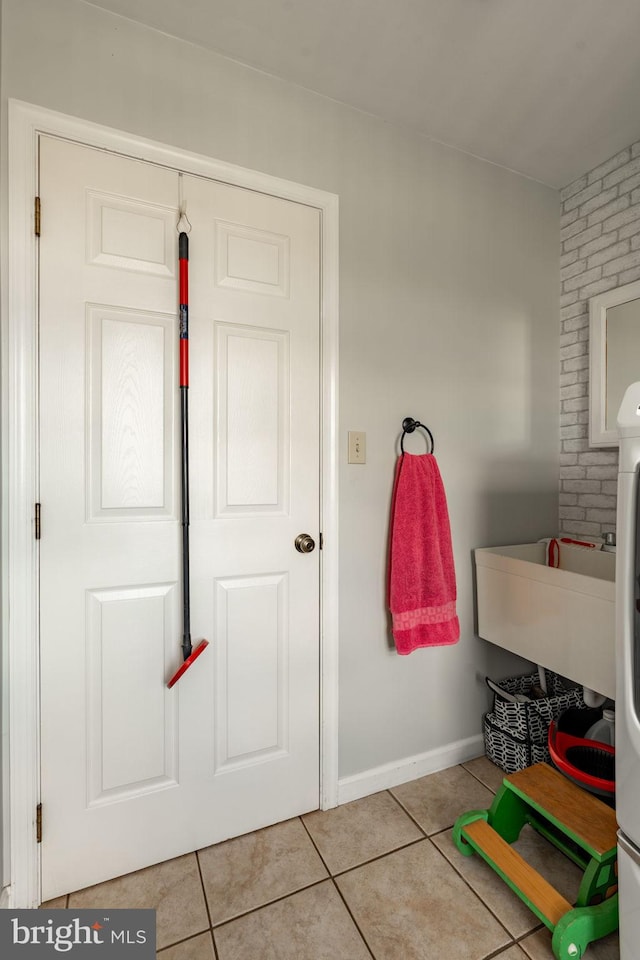 290 S Windy Mansion Rd, Denver, PA 17517 - mudroom featuring tile patterned flooring