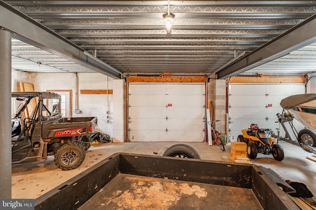 290 S Windy Mansion Rd, Denver, PA 17517 - view of garage