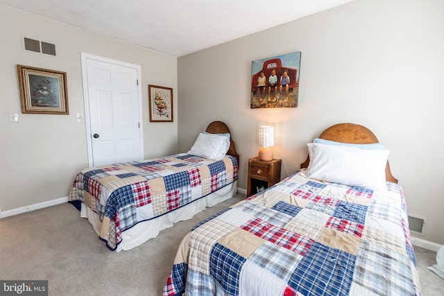 705 Hemlock Ct, Hanover, PA 17331 - carpeted bedroom with baseboards