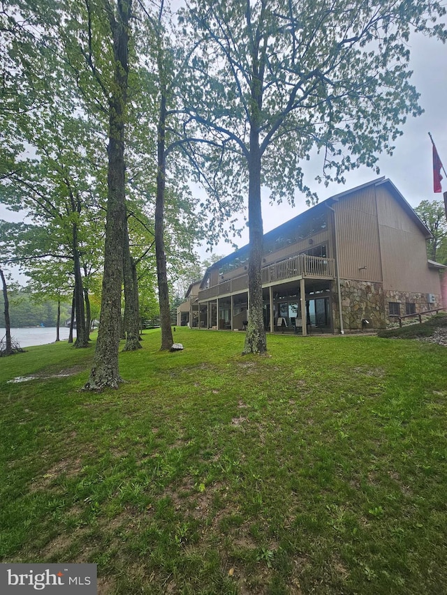 939 Glendale Rd Unit 13, Oakland, MD 21550 - view of grassy yard with a water view