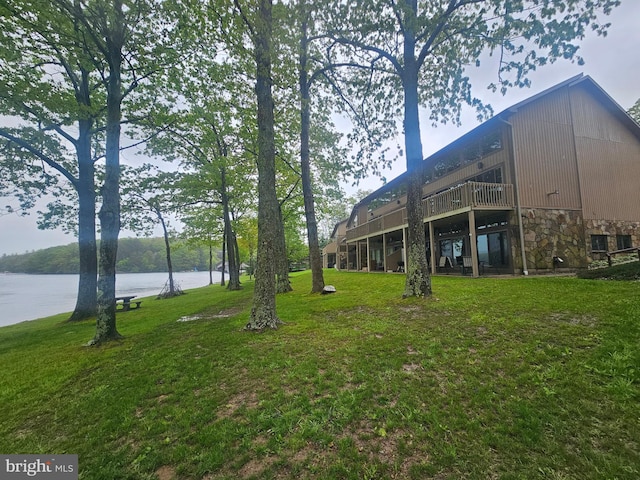 939 Glendale Rd Unit 13, Oakland, MD 21550 - view of grassy yard with a deck with water view