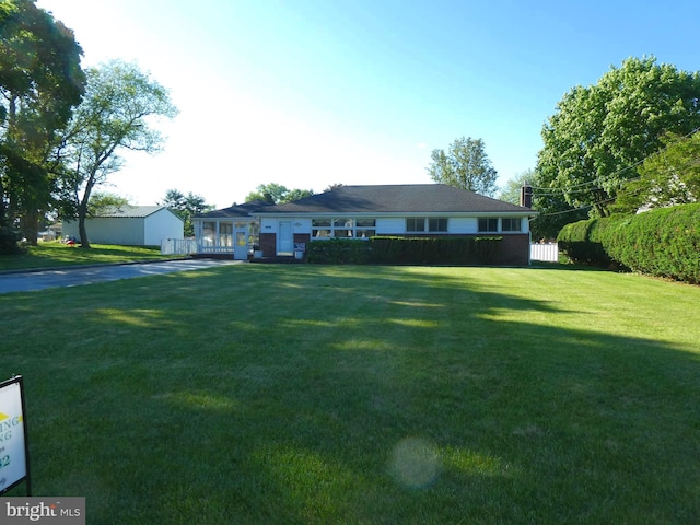 2358 Atco Ave, Atco, NJ 08004 - ranch-style home with a front yard and driveway