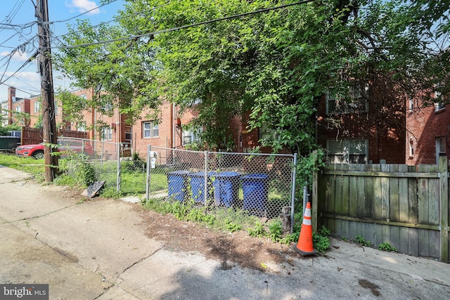 4825 3rd St NW, Washington, DC 20011 - exterior space
