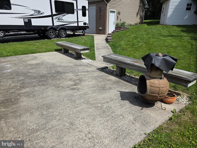 616 Sylvan Pl, Harrisburg, PA 17109 - view of property's community with a yard and entry steps