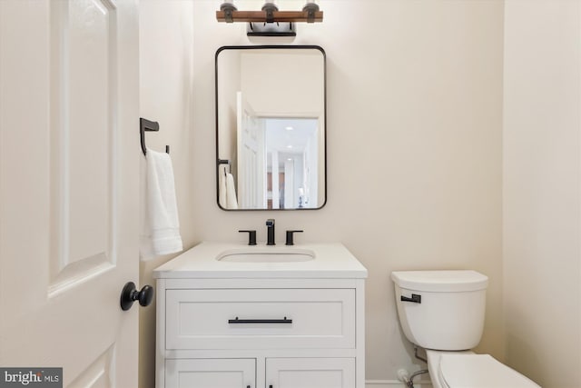 831 Macalister Dr SE, Leesburg, VA 20175 - half bath featuring toilet and vanity