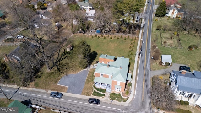 322 Main St E, Fincastle, VA 24090 - aerial view of property and surrounding area with nearby suburban area