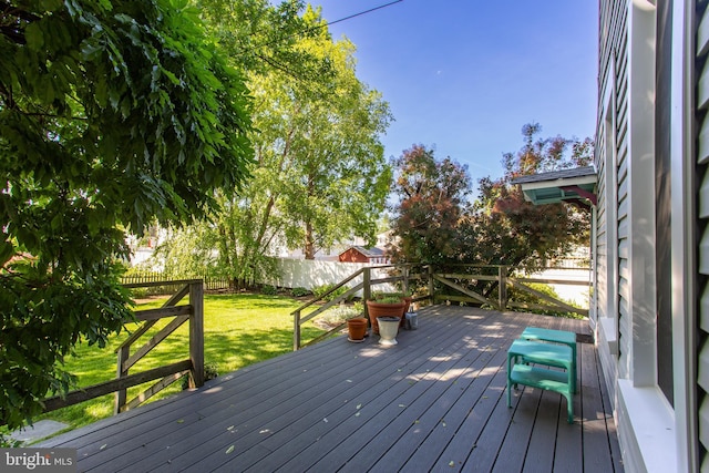 922 8th Ave, Prospect Park, PA 19076 - view of deck