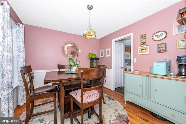 186 Brush Dr, Martinsburg, WV 25405 - dining area featuring wood finished floors