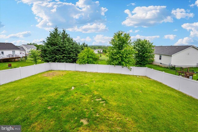 186 Brush Dr, Martinsburg, WV 25405 - view of yard