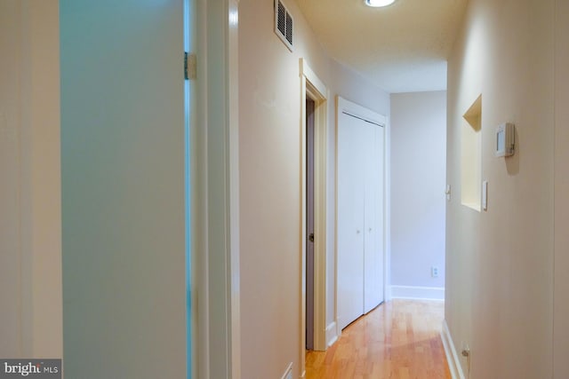 4027 Trego Mountain Rd, Keedysville, MD 21756 - corridor featuring light wood finished floors, baseboards, and recessed lighting